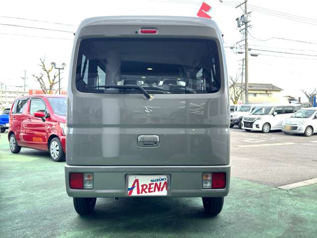 Suzuki Every 9