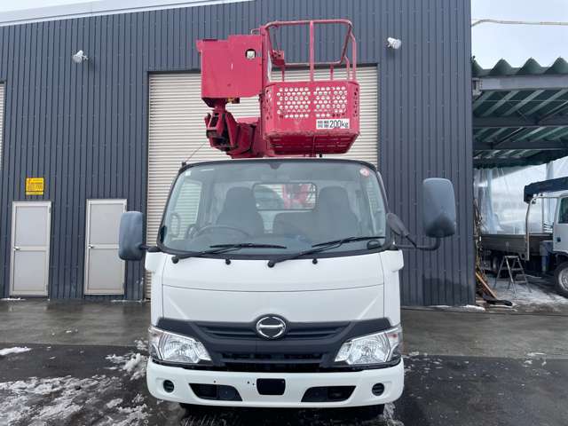 Hino Dutro 2
