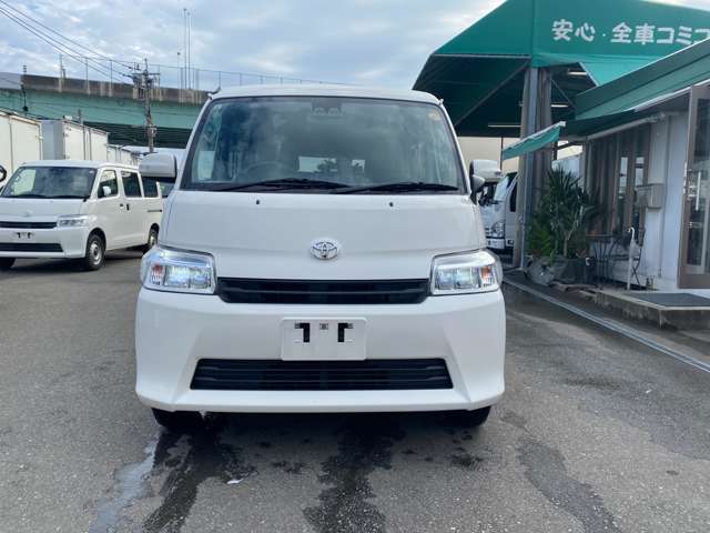 Toyota Town Ace Van 2