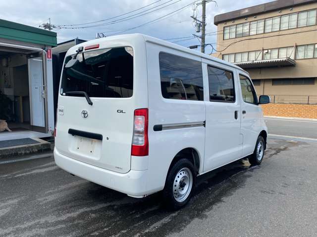 Toyota Town Ace Van 5