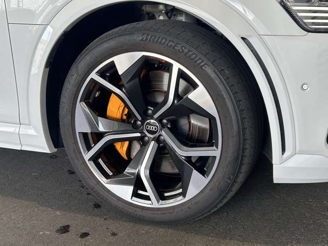 Audi e-tron S Sportback 6