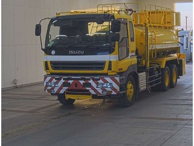 Isuzu Giga 2