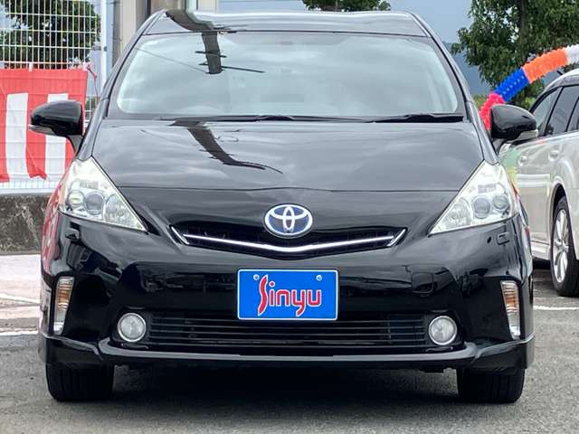 Toyota Prius α 6