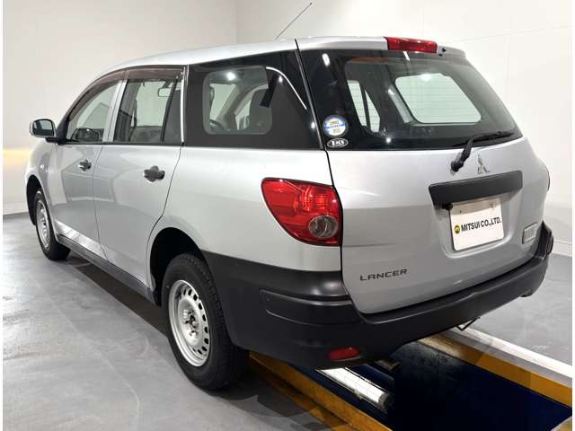 Mitsubishi ランサーカーゴ 5