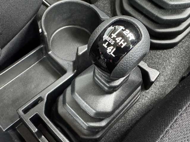 Suzuki Jimny 11