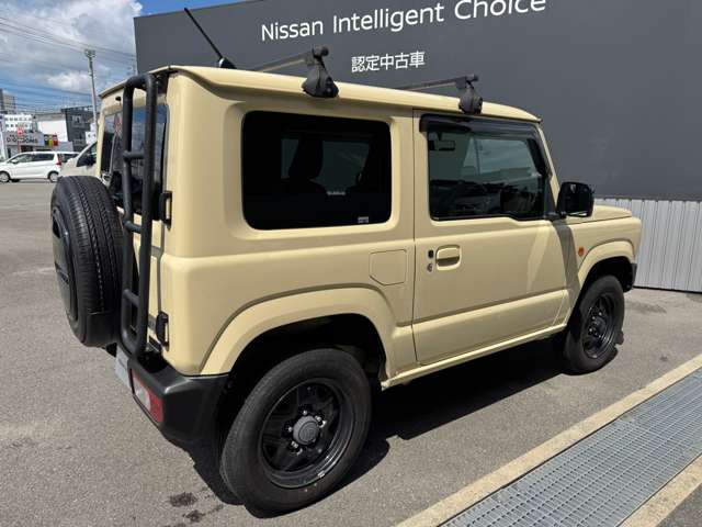 Suzuki Jimny 3