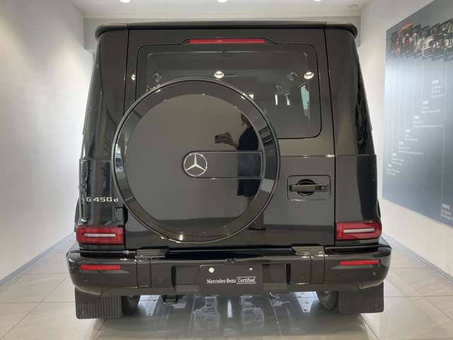 Mercedes-Benz G-Class 11