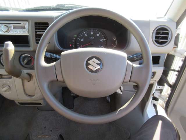 Suzuki Every 11