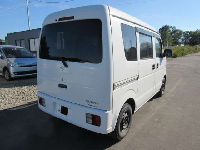 Suzuki Every 4