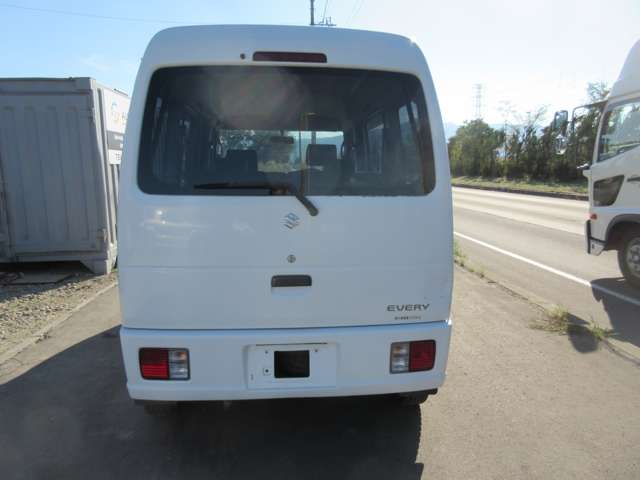 Suzuki Every 5