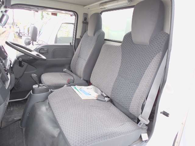 Isuzu Elf 10