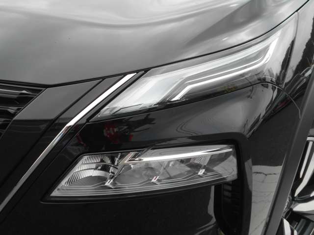 Nissan X-Trail 6