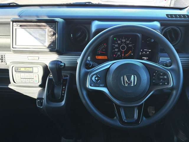 Honda N-VAN 12