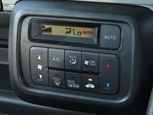 Honda N-VAN 9