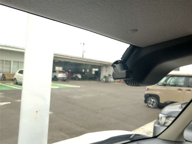 Mitsubishi Delica Mini 7