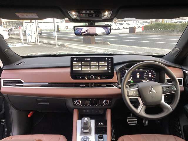 Mitsubishi Outlander 3