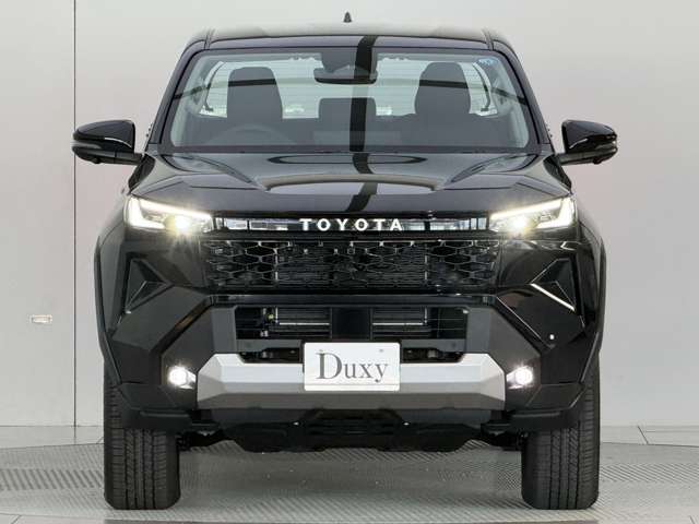 Toyota Hilux 4