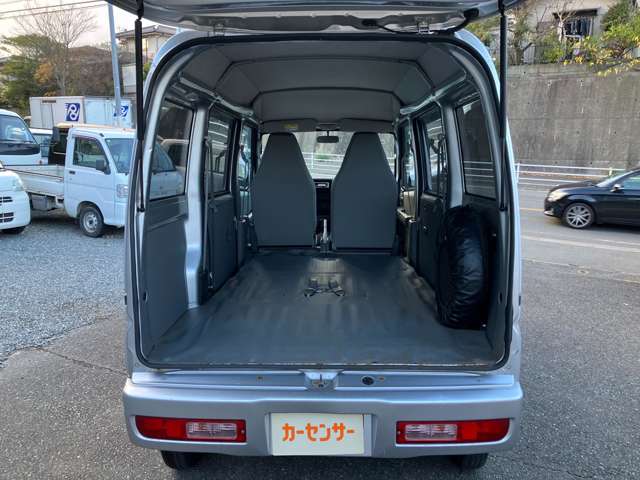 Mitsubishi Minicab MiEV 12