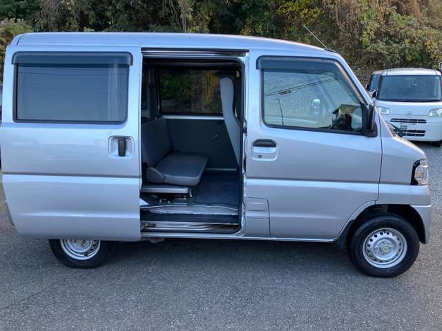 Mitsubishi Minicab MiEV 8
