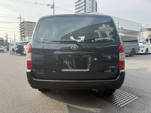Toyota Probox Van 11