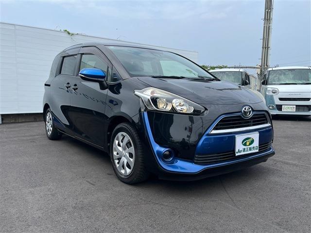 Toyota Sienta 6