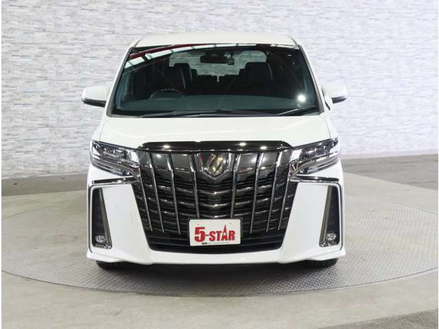 Toyota Alphard 12