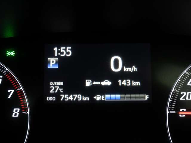 Toyota Sienta 8