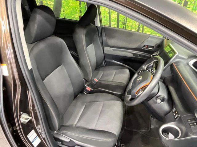 Toyota Sienta 8