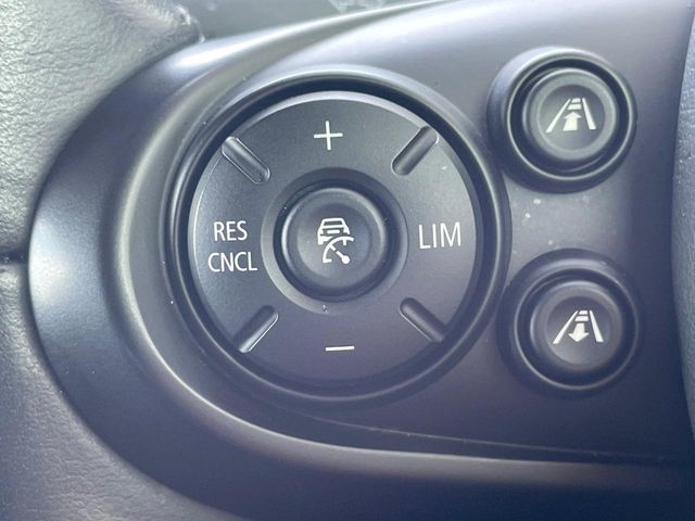 MINI Crossover 4