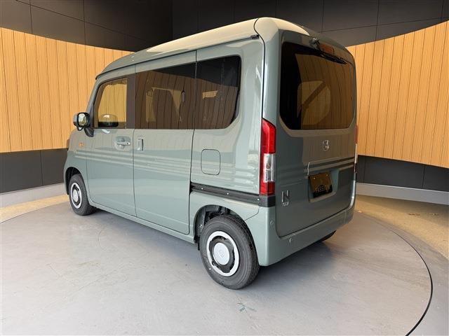 Honda N-VAN 11