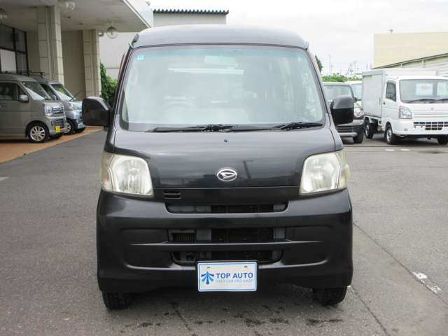 Daihatsu Hijet Cargo 3