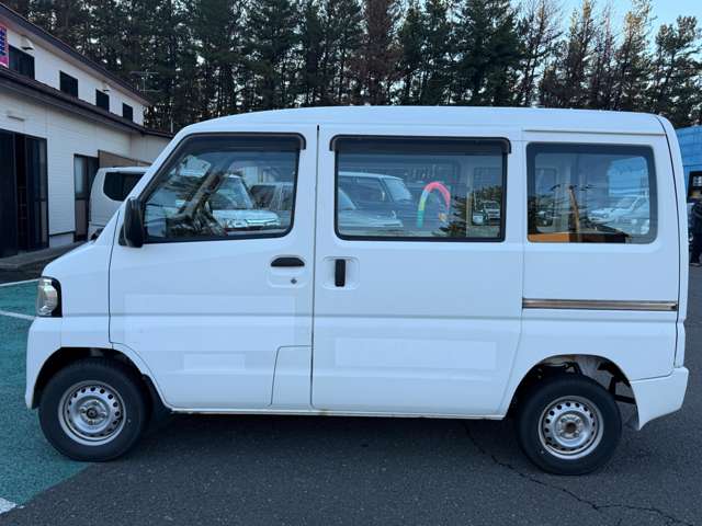 Nissan NV100 Clipper 5