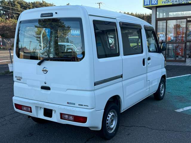 Nissan NV100 Clipper 8