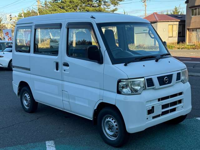 Nissan NV100 Clipper 10