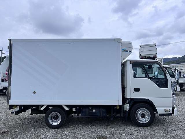 Isuzu Elf 5