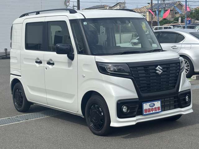 Suzuki Spacia Base 4