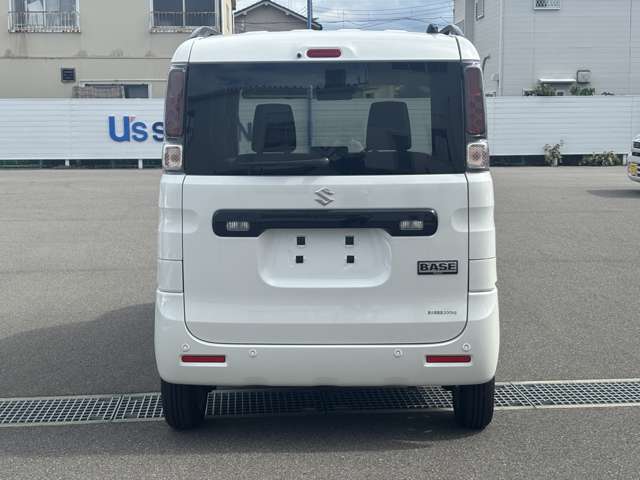Suzuki Spacia Base 7