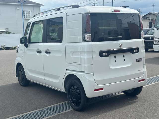 Suzuki Spacia Base 8