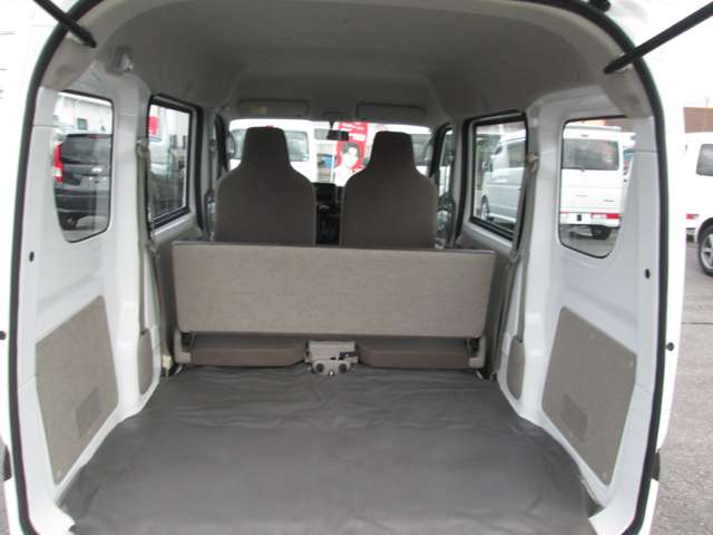 Suzuki Every 8