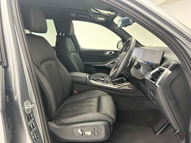 BMW X7 12