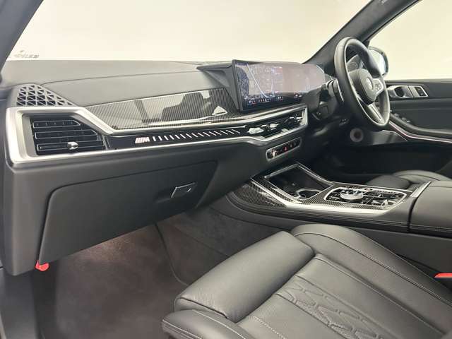 BMW X7 4