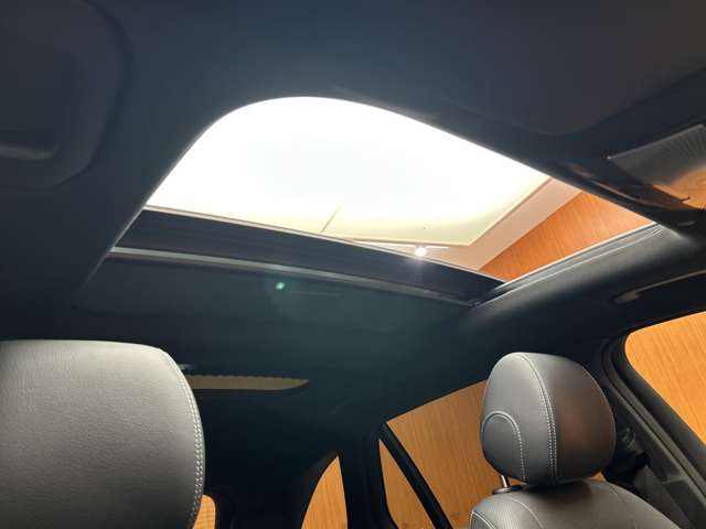 Mercedes-Benz GLC 7