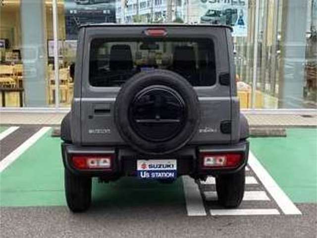 Suzuki Jimny Sierra 6