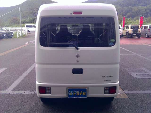 Suzuki Every 7
