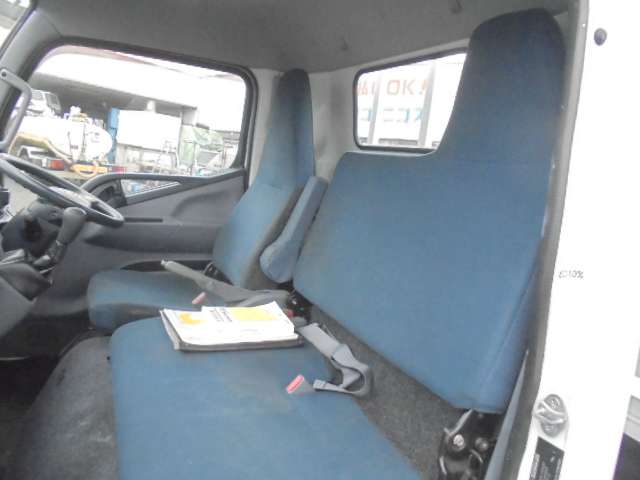 Mitsubishi Fuso Canter 6