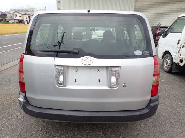 Toyota Succeed Van 5