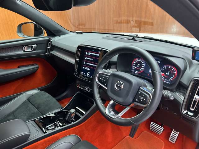 Volvo XC40 5