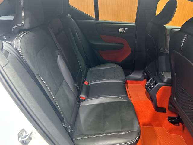 Volvo XC40 7