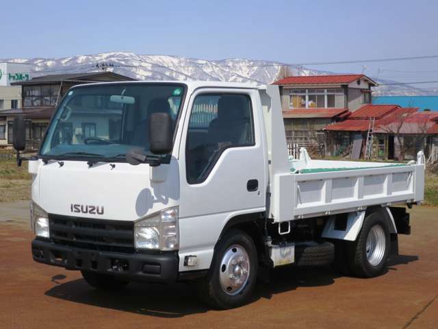 Isuzu Elf 7