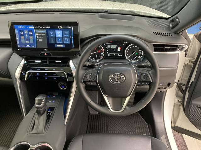 Toyota Harrier 2